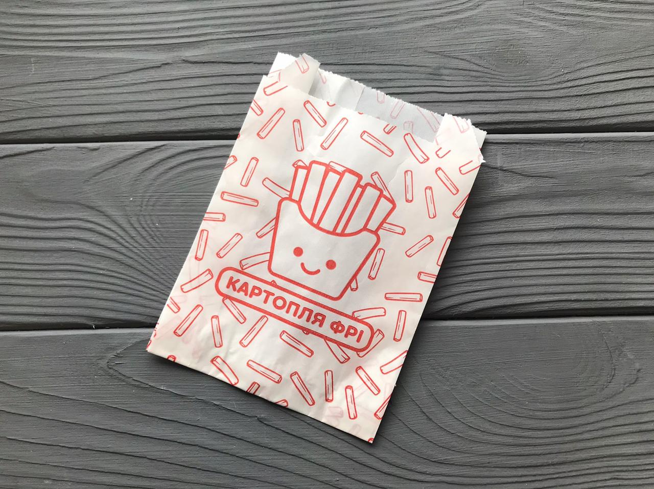 Упаковка для картоплі фрі (жиростійка, ламінована) 70гр/м2 (150-200г) 220Ф