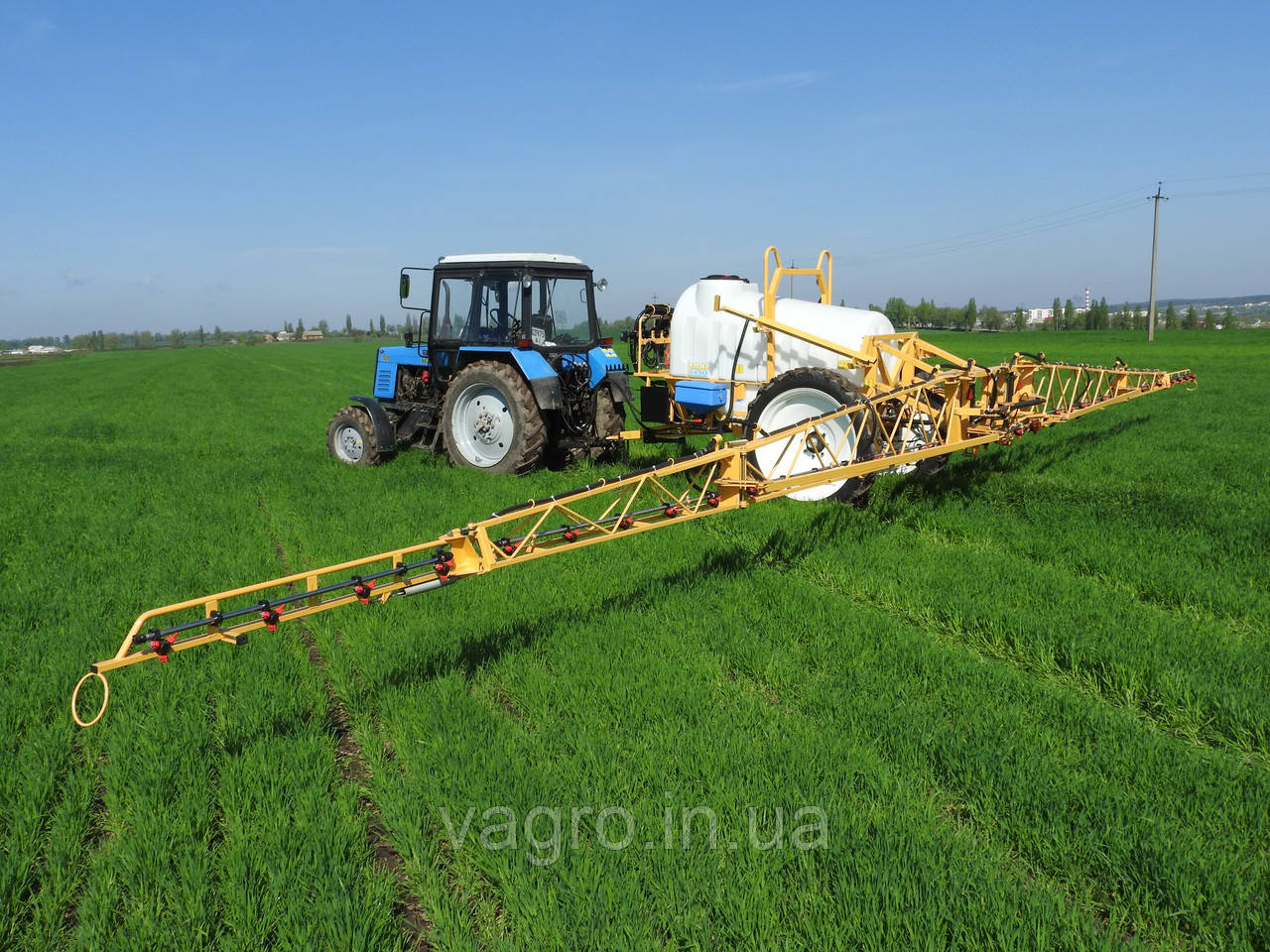 Обприскувач причіпний Кронос ОПК 2500-18 з комп'ютером АСУ (Браво-180, міксер, 3 розпилювача) Богуслав