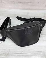 Качественная женская сумочка на пояс цвет черный