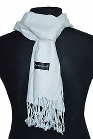 Однотонний чоловічий стильний шарф з бахромою легкий під пальто і куртку ROB білого кольору
