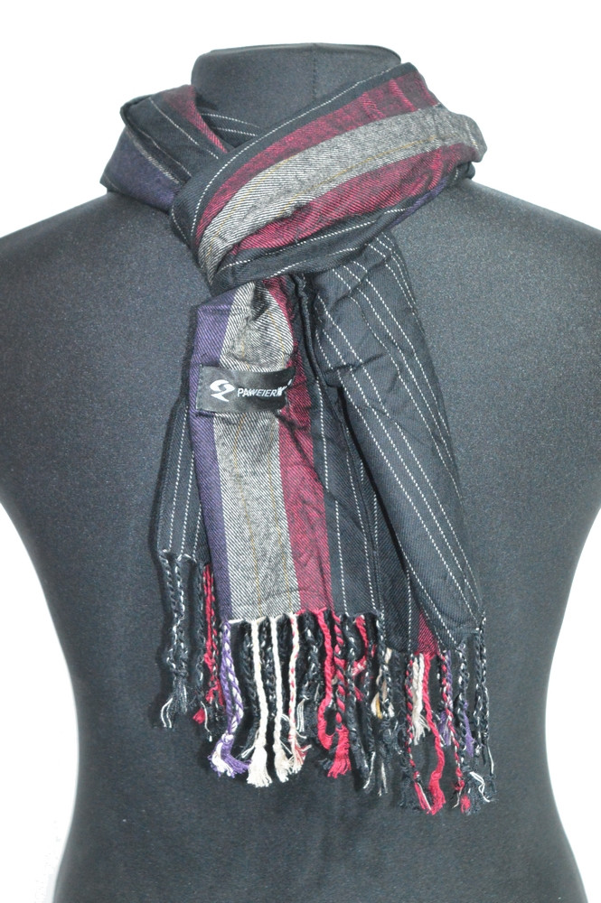 Мужской шарф модный под пальто стильный легкий из вискозы в мелкую полоску ROB черного цвета - фото 1 - id-p1130916671