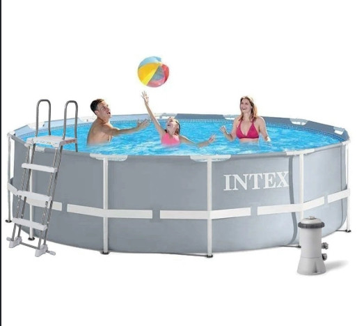 Каркасний басейн Intex 26706 з насосом і сходами 305 x 99 см