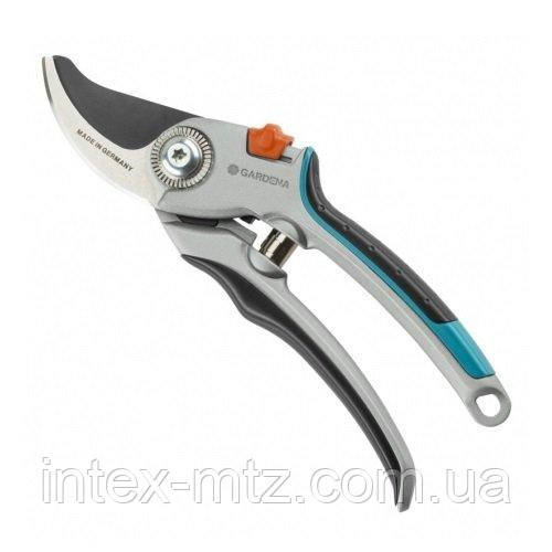 Секатор Gardena Comfort B/L 8906