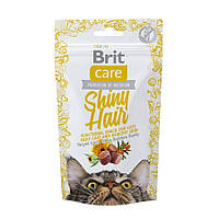 Brit Care Cat Snack Shiny Hair лакомство для здоровой шерсти кошек с лососем 50г