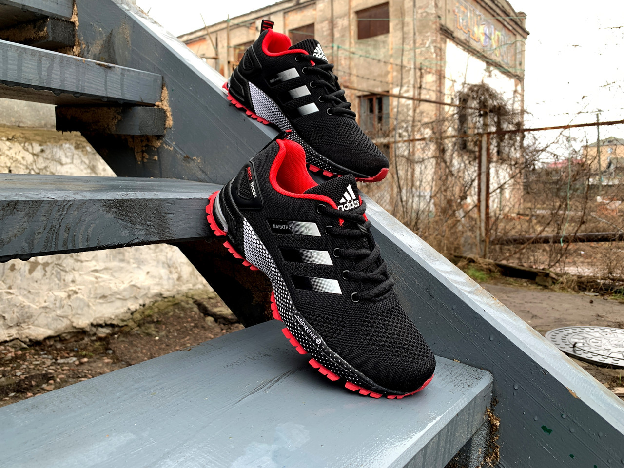 Кросівки Adidas Marathon TR 26 Black/Red (37-41р.) чорні з червоним