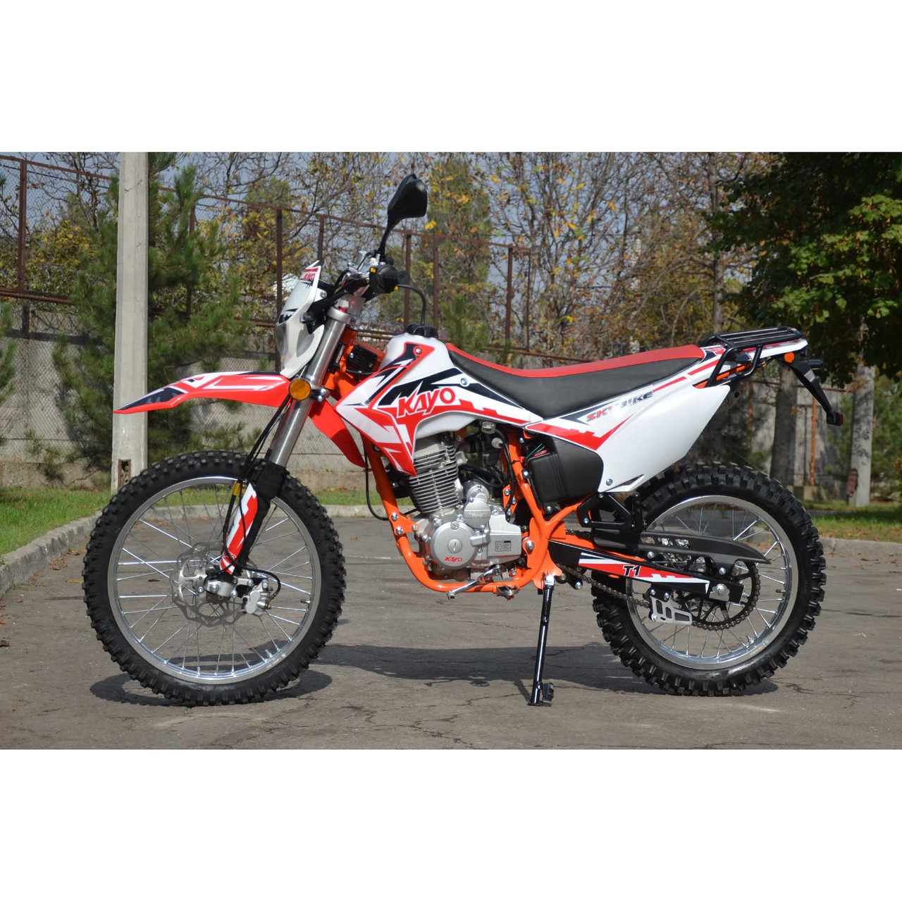 2233333281_w640_h640_223333328