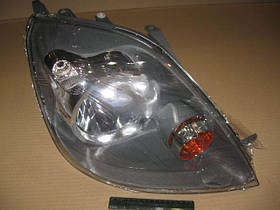 Фара правая FORD FIESTA 06-09 (TYC). 20-A847-05-2B