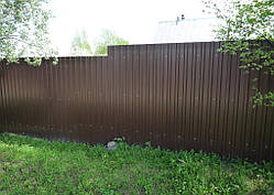 Профлист коричневого кольору РАЛ 8017 0.25 мм.