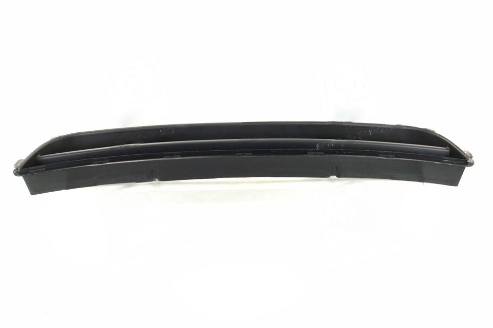 Решітка в бампері KIA CEED (TEMPEST). 865221H000