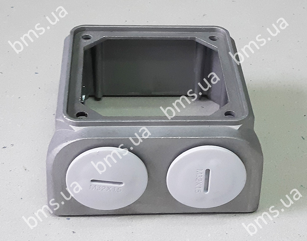 Рама клемної коробки 100-112 штукатруної станції