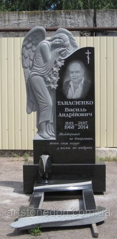 Пам’ятник гранітний Ангел з квітами No542, фото 1