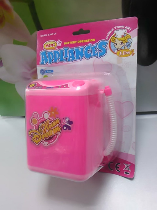 Дитяча рожева пральна машинка для дівчаток