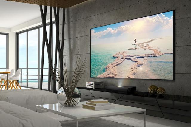 Optoma UHZ65UST короткофокусний 4K лазерний проектор для будинку