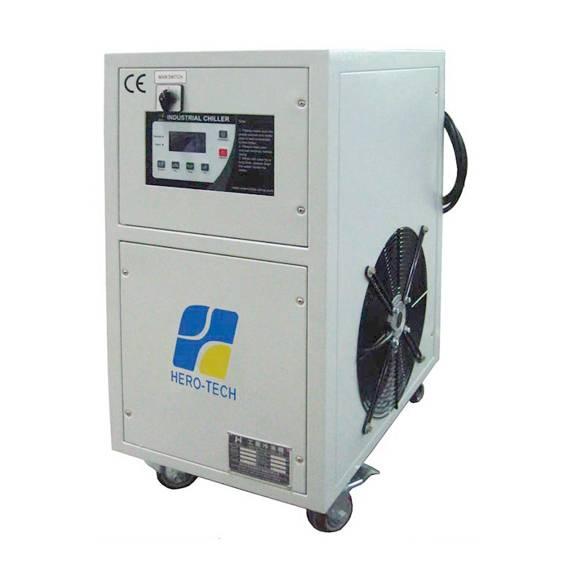 Чиллер промисловий (охолоджувач води) - 7,6 кВт
