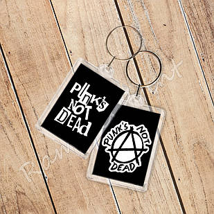 Брелок Punks not dead 004