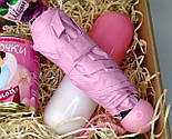 Подарунок жінці на 8 Березня "Кращій в світі" (міні-парасолька, консервовані шкарпетки, смачні шоколадні цукерки), фото 5
