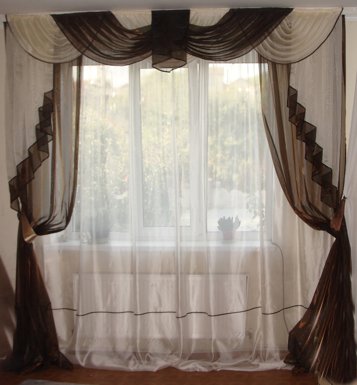 Комплект штор тюль і ламбрекен Firanka Classic Органза карниз 250см шоколадний з бежевим (65к_2,5м), фото 1