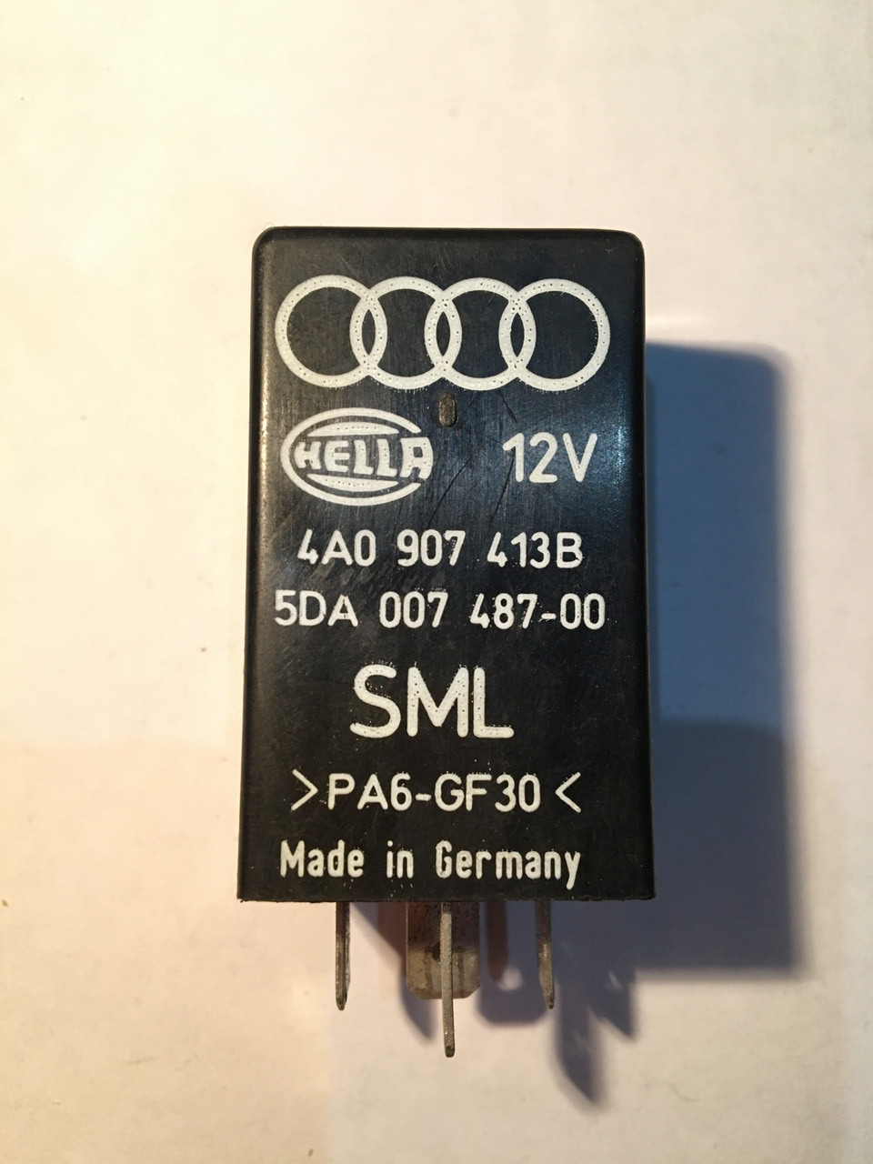 Автомобільне реле б/у 4A0907413B / 5DA007487-00 No366, фото 1