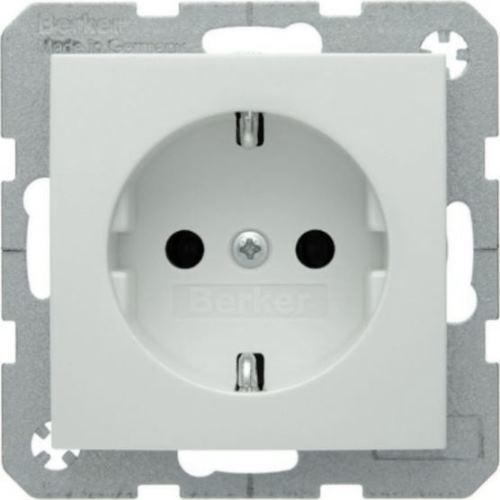 Berker S. 1/B. 3/B. 7 - Розетка 2к+з SCHUKO з захистом контактів, полярна білизна матова, фото 1