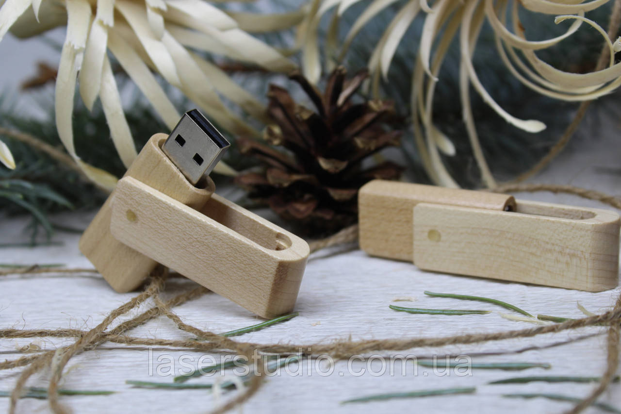 Деревянная Раскладная Флешка с Индивидуальной Гравировкой Клен на 32Gb ...