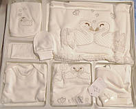 Набор одежды для новорожденной + одеяльце