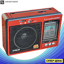 Радіоприймач GOLON RX-006UAR - Великий портативний радіоприймач - колонка MP3 з USB і акумулятором Червоний, фото 3