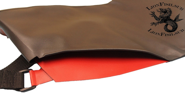 Сумка LionFish.sub для сбора Рыбы, Раков, Морепродуктов, нагрудный фартук «Питомза» (карман с правой стороны)