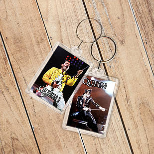 Брелок Queen 005