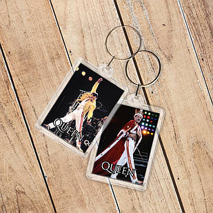 Брелок Queen 008