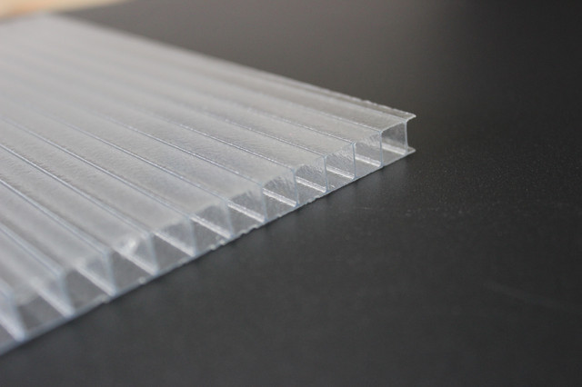 стільниковий полікарбонат