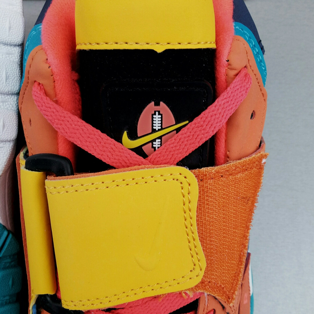 Nike air speed turf yellow sale