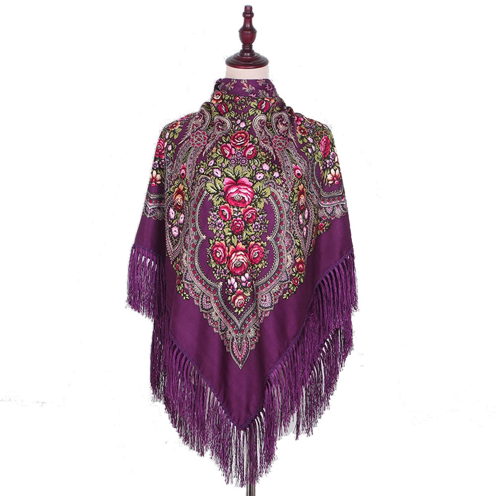 Хустка українська народна в квітковий орнамент з бахромою колір фіолетовий 110*110