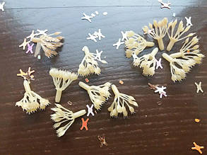 Квітка-тичинка декоративна з ніжкою 2 см упаковка 100 шт.