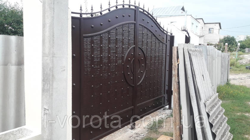 Металеві ворота з рельєфним декором (ефект жатки) ш3800, в2400, фото 1