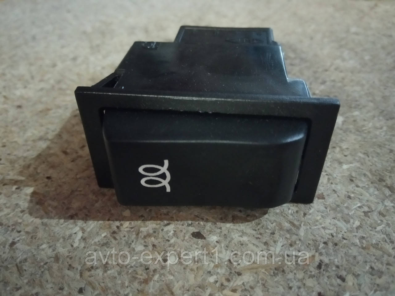 Кнопка увімкнення свічок накала ХАЗ — 3250 (АНТОН), фото 1