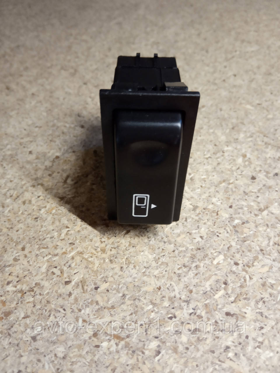 Кнопка відчинення дверей ХАЗ — 3250 (АНТОН), фото 1