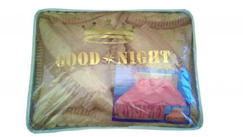 Покривало нейлонове з рюшами (180х220 см)+ 3 подушки "Good Night", забарвлення в асортименті