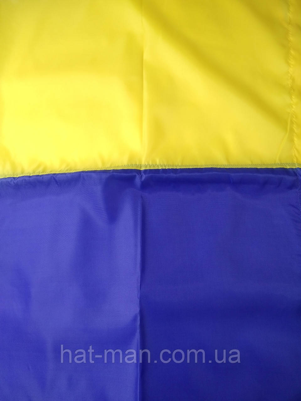 Прапор України великий: 140 на 95см, з креп-сатину