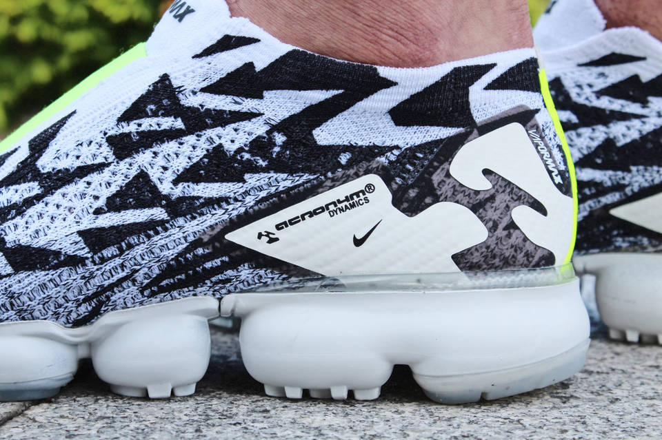 Nike air flyknit moc 2 sale