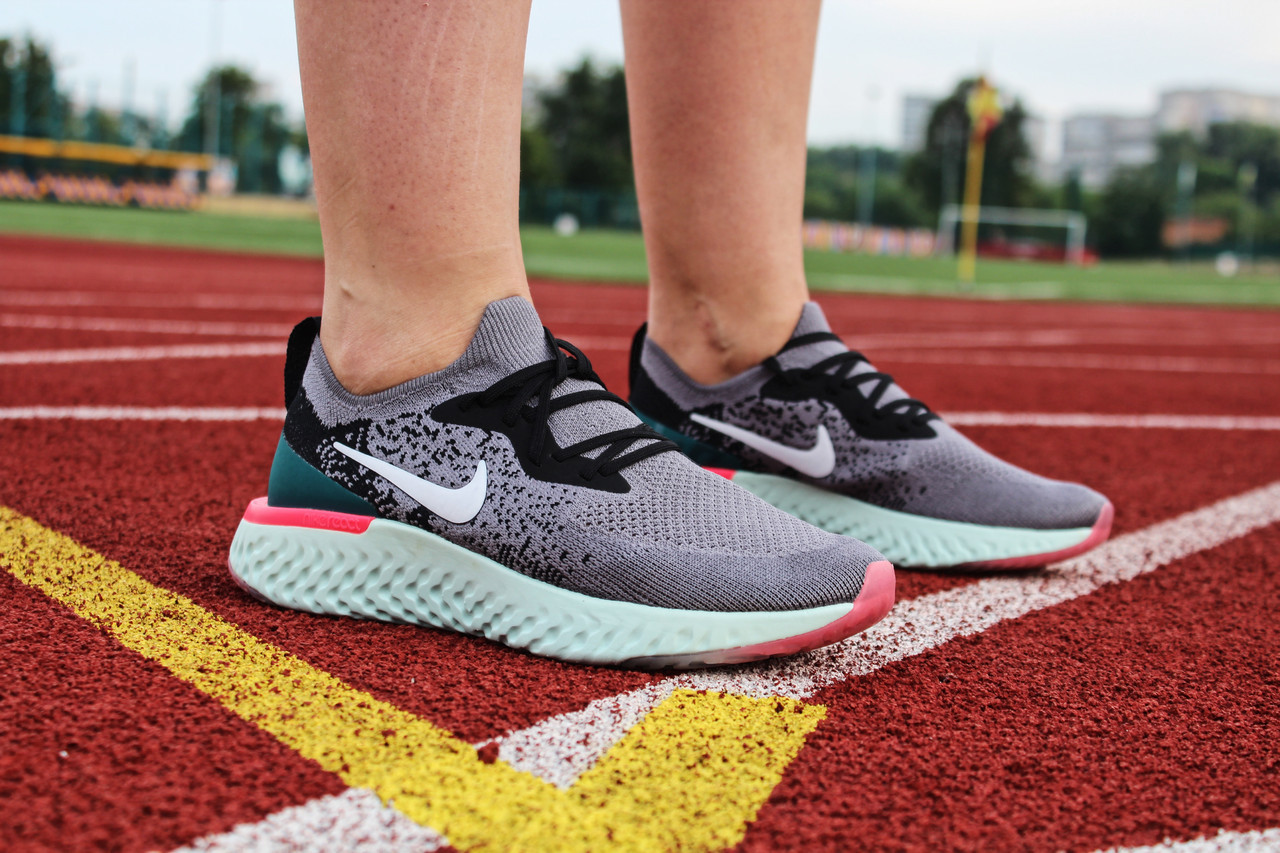 Кросівки жіночі Nike Epic React Flyknit (Розмір:36), фото 1