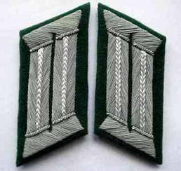 Знаки відмінності WH.  Петлиці офіцера (піхота) Heer officers collar tabs.