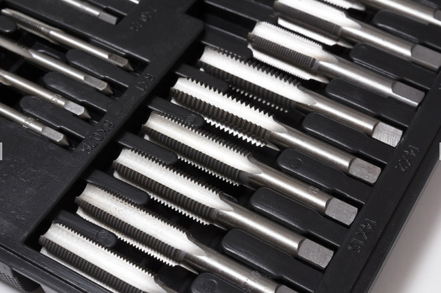 Набор Метчиков и Плашек FORSAGE 110 Ел. — в Категории "Метчики" на Bigl ...