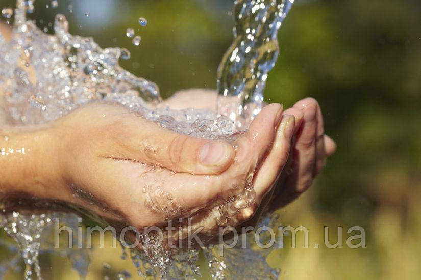 Вода з природного джерела