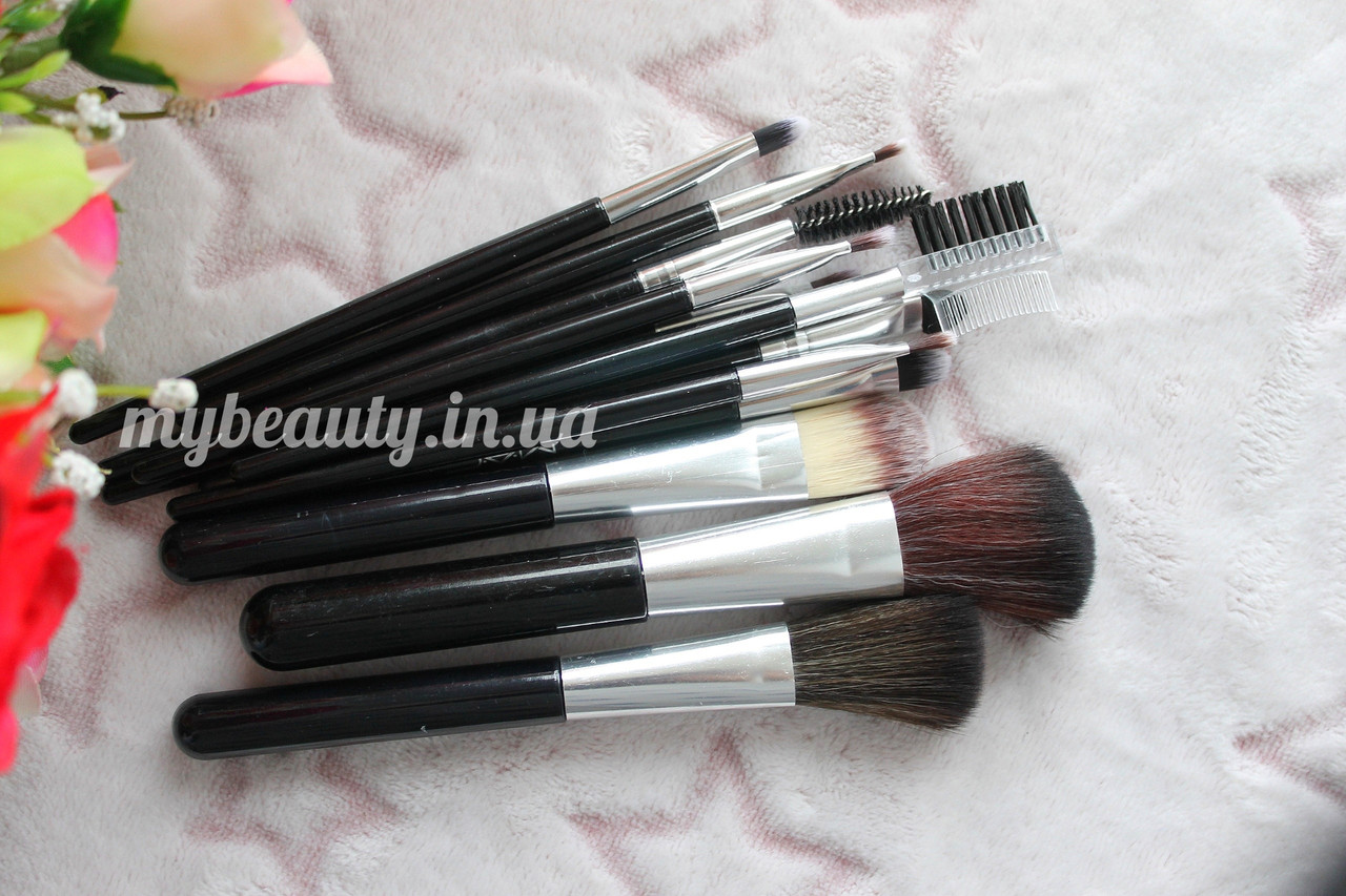 Набір пензликів для макіяжу Make Up Brush perfect foundation 12 інстументів