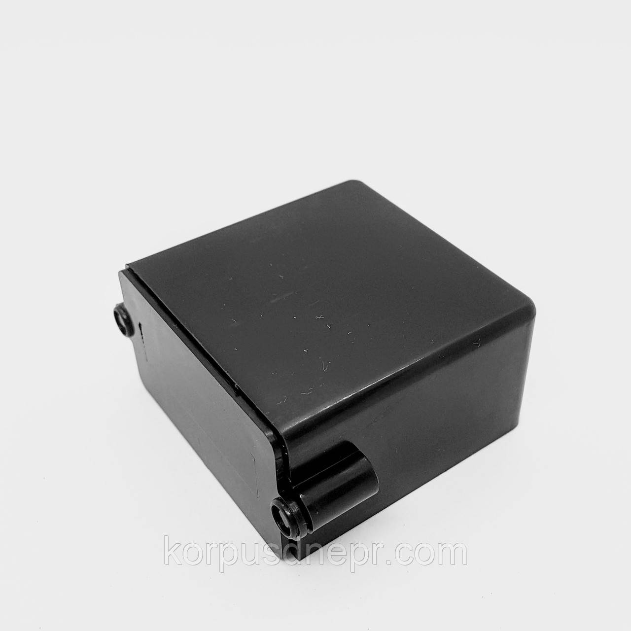 Корпус KM18 ABS для електроніки 55х55х30