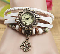 Женские часы с кожзам ремешком под старину с брелком "клевер", женские кожаные часы зеленый Белый