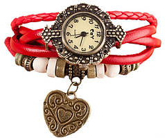 Жіночі годинники з кожзам ремінцем під старовину з брелоком "серце" чорний Червоний