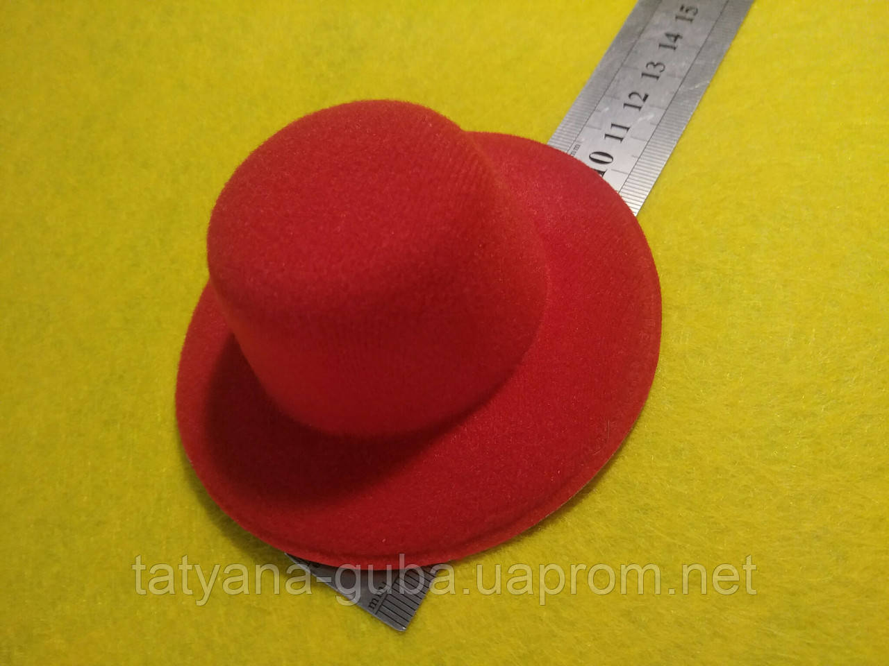 Основа капелюха з фетру червона 10 см діам.