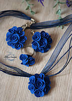 Комплект прикрас сині троянди. Сережки, кулон і кільце "Елегантність"