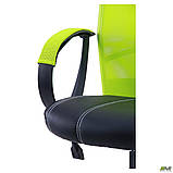 Офісне крісло АМФ-8 Лайт Net LB Софт спинка-сітка лайм сидіння чорне-нитка біла, фото 8